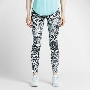 Nike Leg-A-See WindBlur Leggings